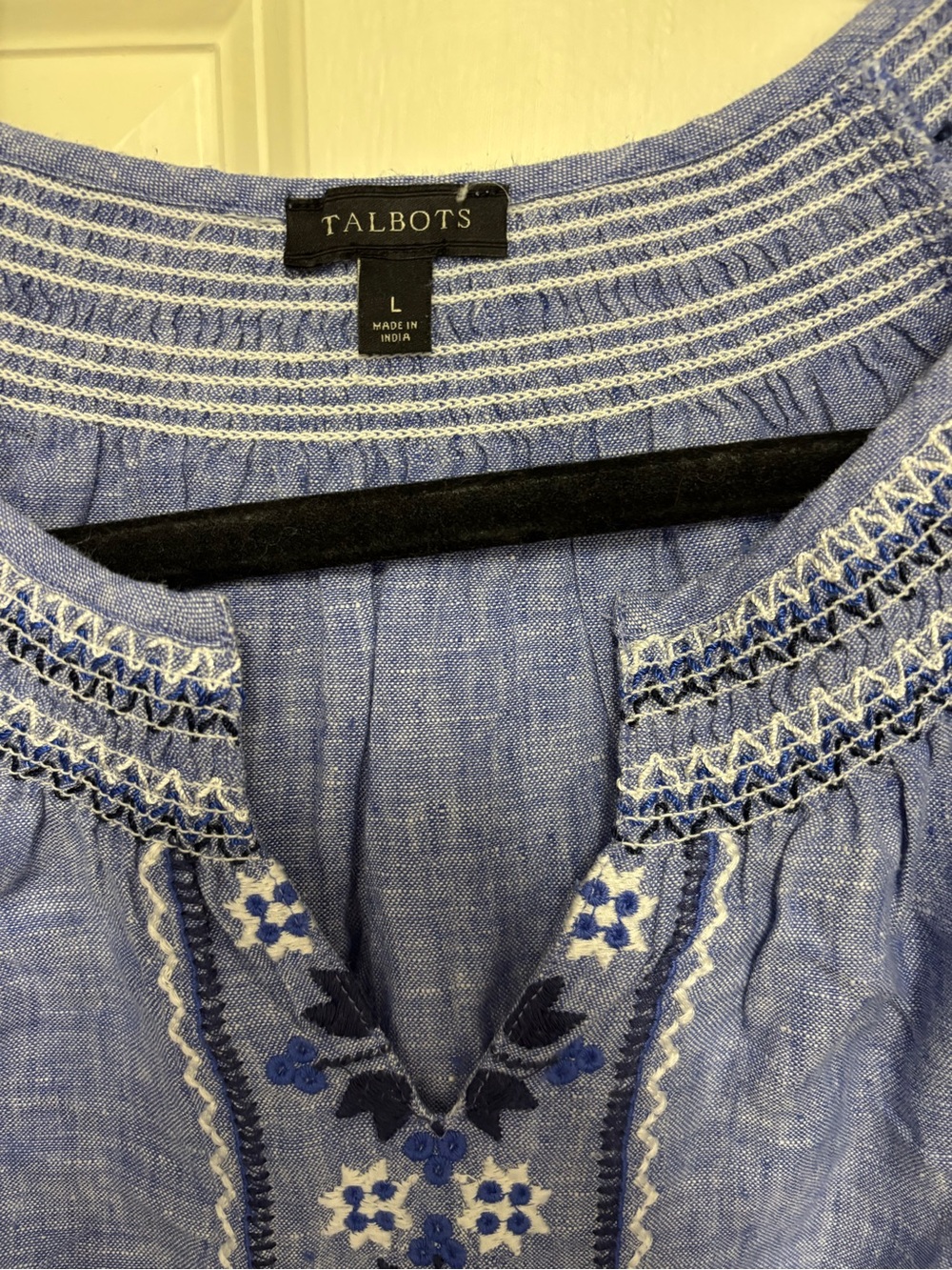 Talbots 100% Linen Embroidered Peasant Boho Blouse - Picture 6 of 8